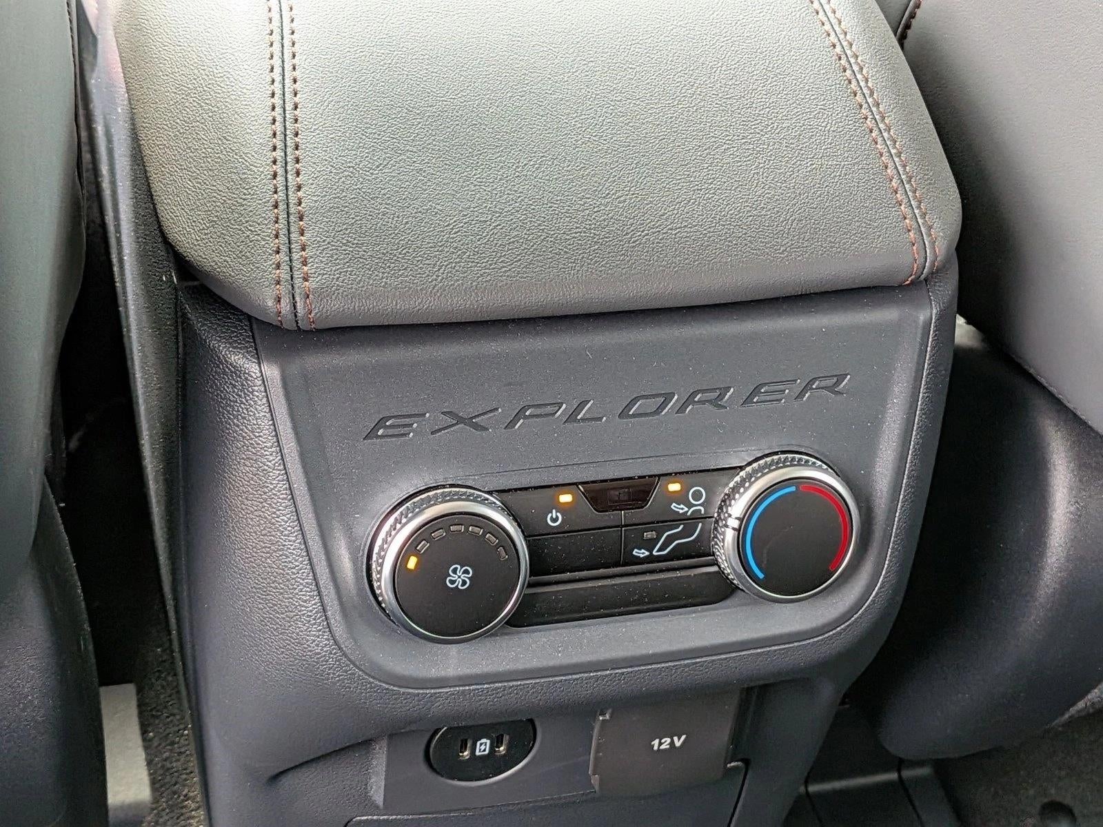 2026 Ford Explorer Active w/200A Pkg RWD