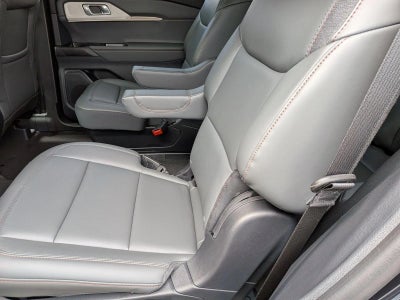 2026 Ford Explorer Active w/200A Pkg RWD