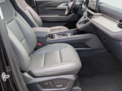 2026 Ford Explorer Active w/200A Pkg RWD