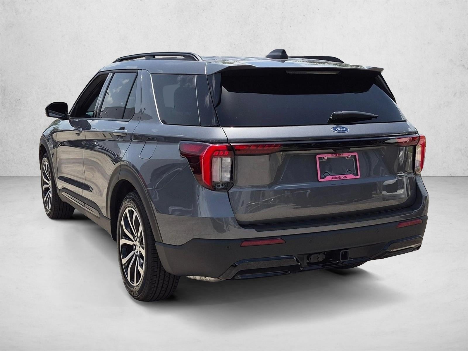 2026 Ford Explorer ST-Line RWD