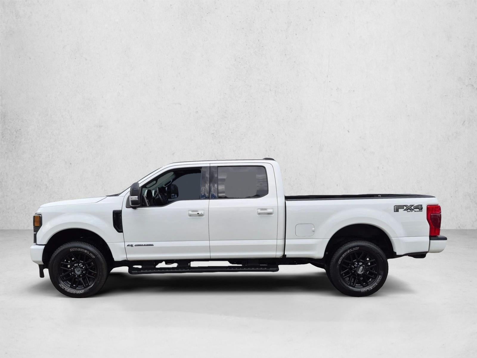 2022 Ford Super Duty F-250 SRW LARIAT 4WD Crew Cab 6.75' Box
