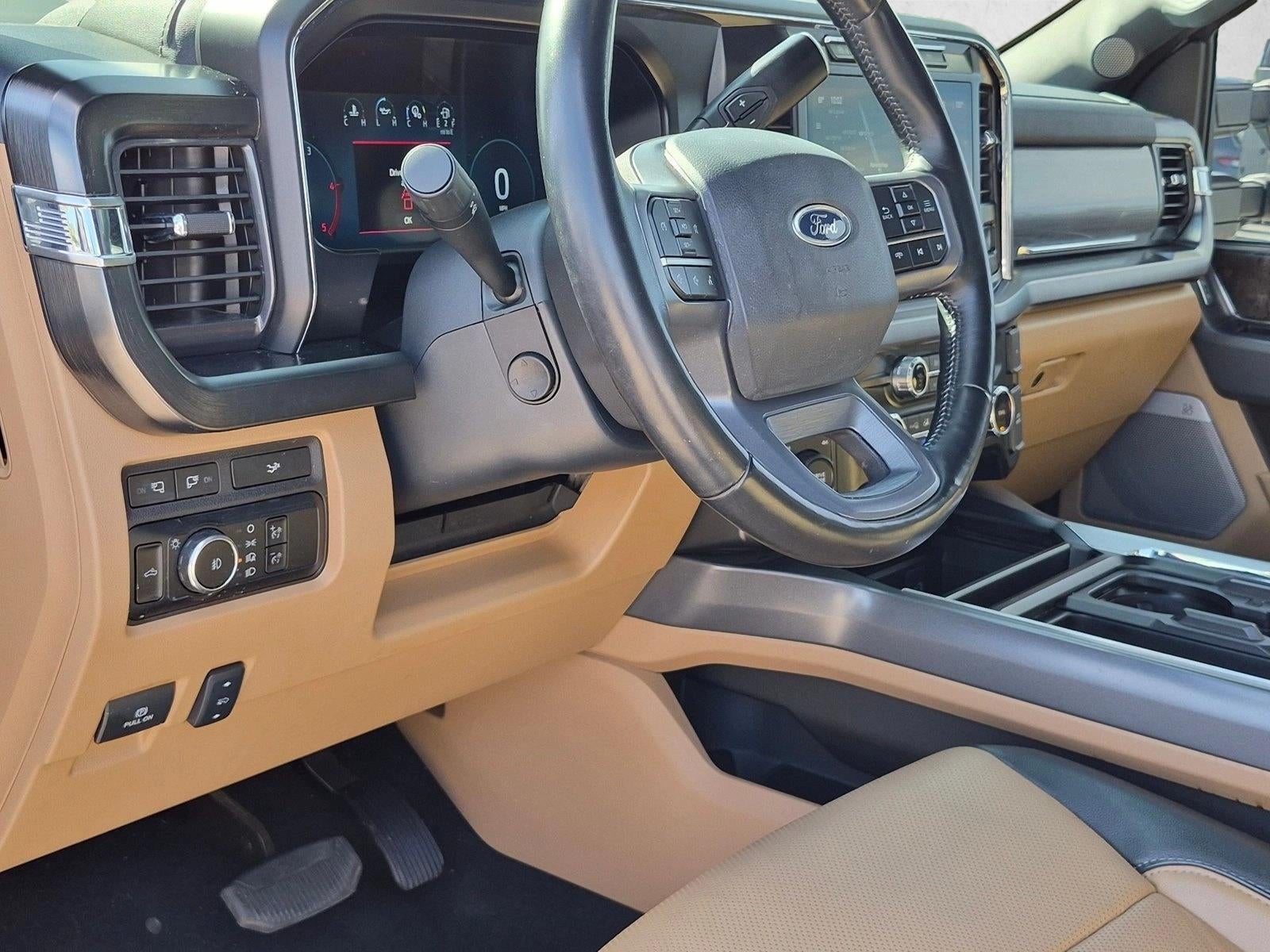 2024 Ford Super Duty F-250 SRW LARIAT 4WD Crew Cab 6.75' Box