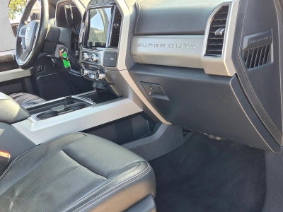 2022 Ford Super Duty F-250 SRW LARIAT 4WD Crew Cab 6.75' Box