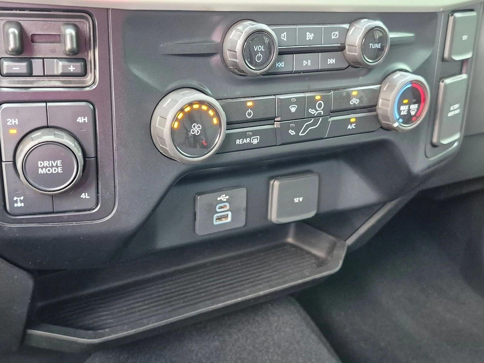 2024 Ford Super Duty F-250 SRW XL 4WD Crew Cab 6.75' Box