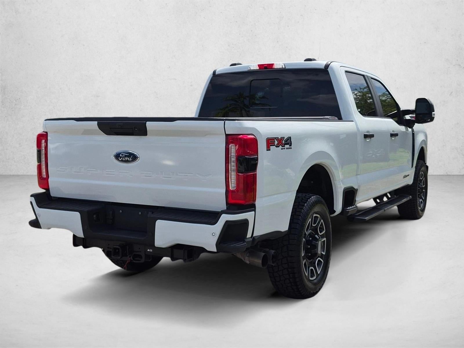 2024 Ford Super Duty F-250 SRW XL 4WD Crew Cab 6.75' Box