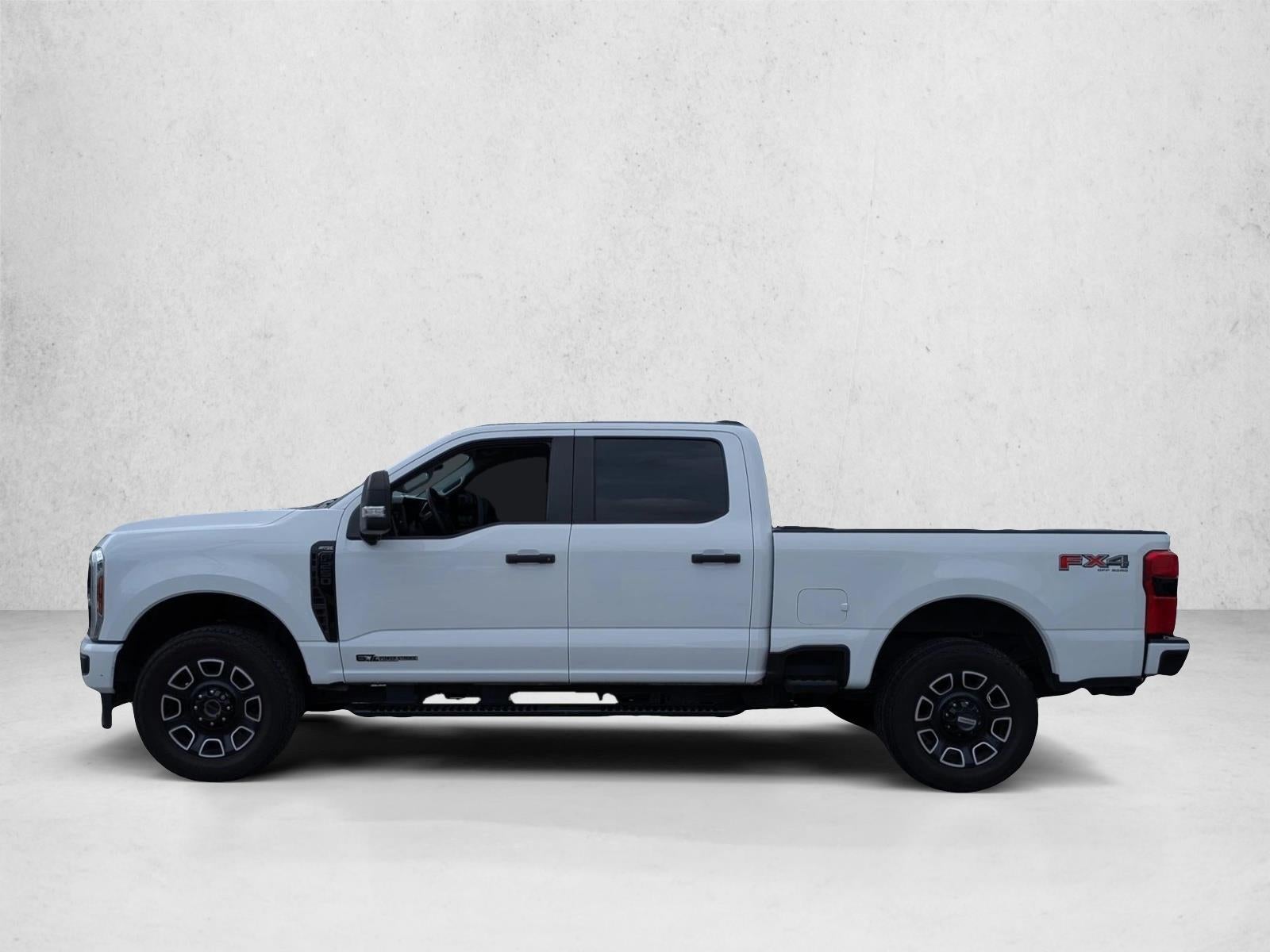 2024 Ford Super Duty F-250 SRW XL 4WD Crew Cab 6.75' Box