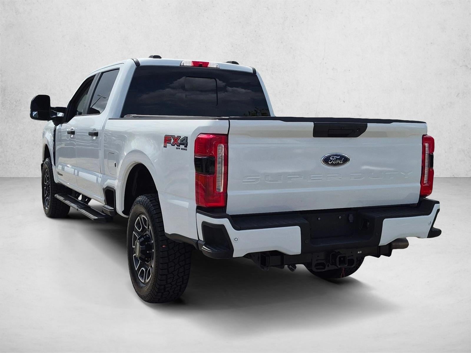 2024 Ford Super Duty F-250 SRW XL 4WD Crew Cab 6.75' Box