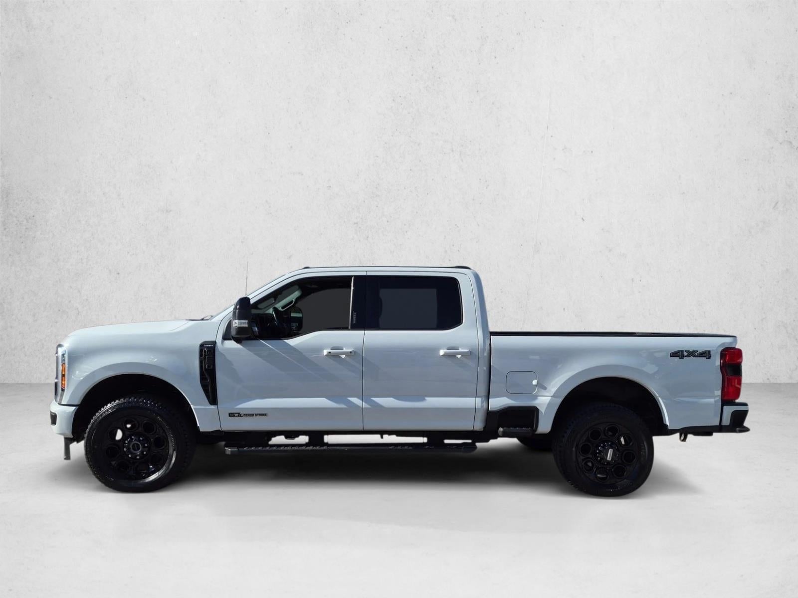2024 Ford Super Duty F-250 SRW LARIAT 4WD Crew Cab 6.75' Box