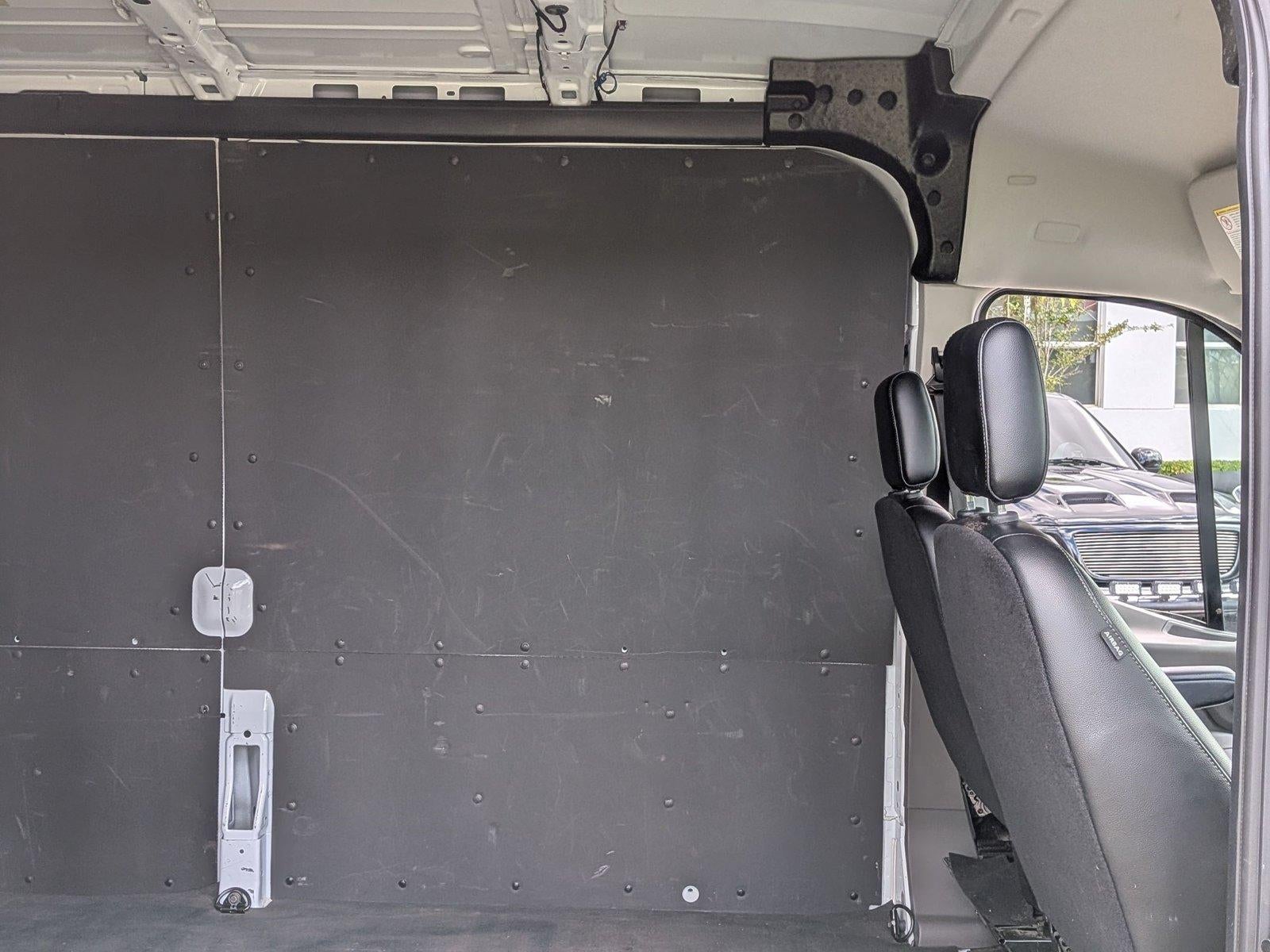 2024 Ford Transit Cargo Van T-250 148" Med Rf 9070 GVWR RWD