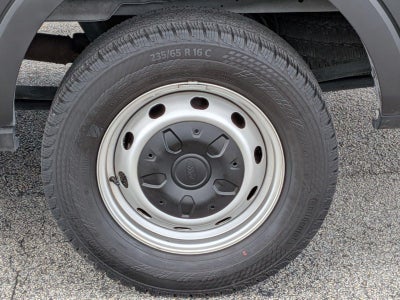 2024 Ford Transit Cargo Van T-250 148" Med Rf 9070 GVWR RWD