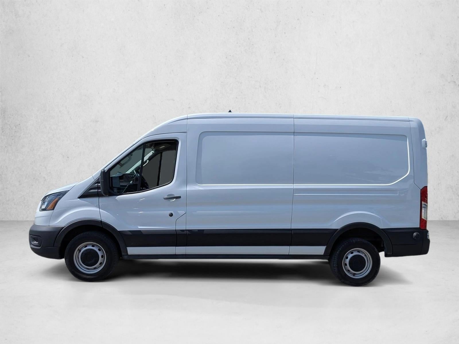 2024 Ford Transit Cargo Van T-250 148" Med Rf 9070 GVWR RWD