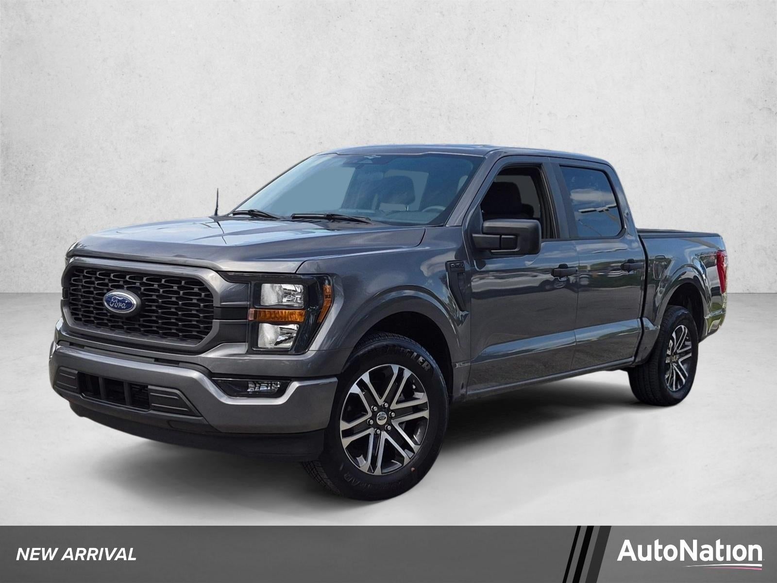 2023 Ford F-150 XL 2WD SuperCrew 5.5' Box