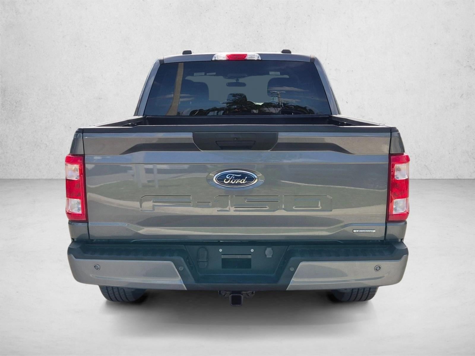 2023 Ford F-150 XL 2WD SuperCrew 5.5' Box