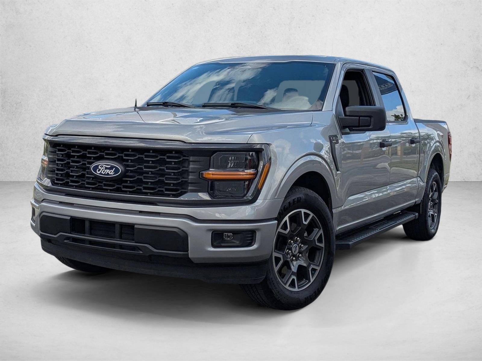 2024 Ford F-150 STX 2WD SuperCrew 5.5' Box