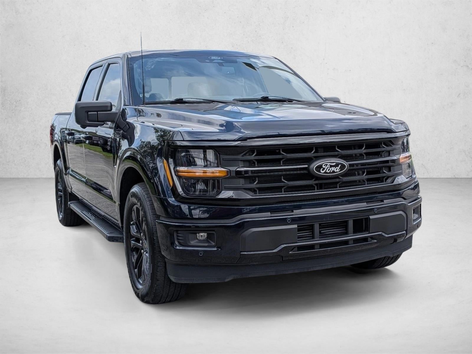 2024 Ford F-150 XLT 2WD SuperCrew 5.5' Box