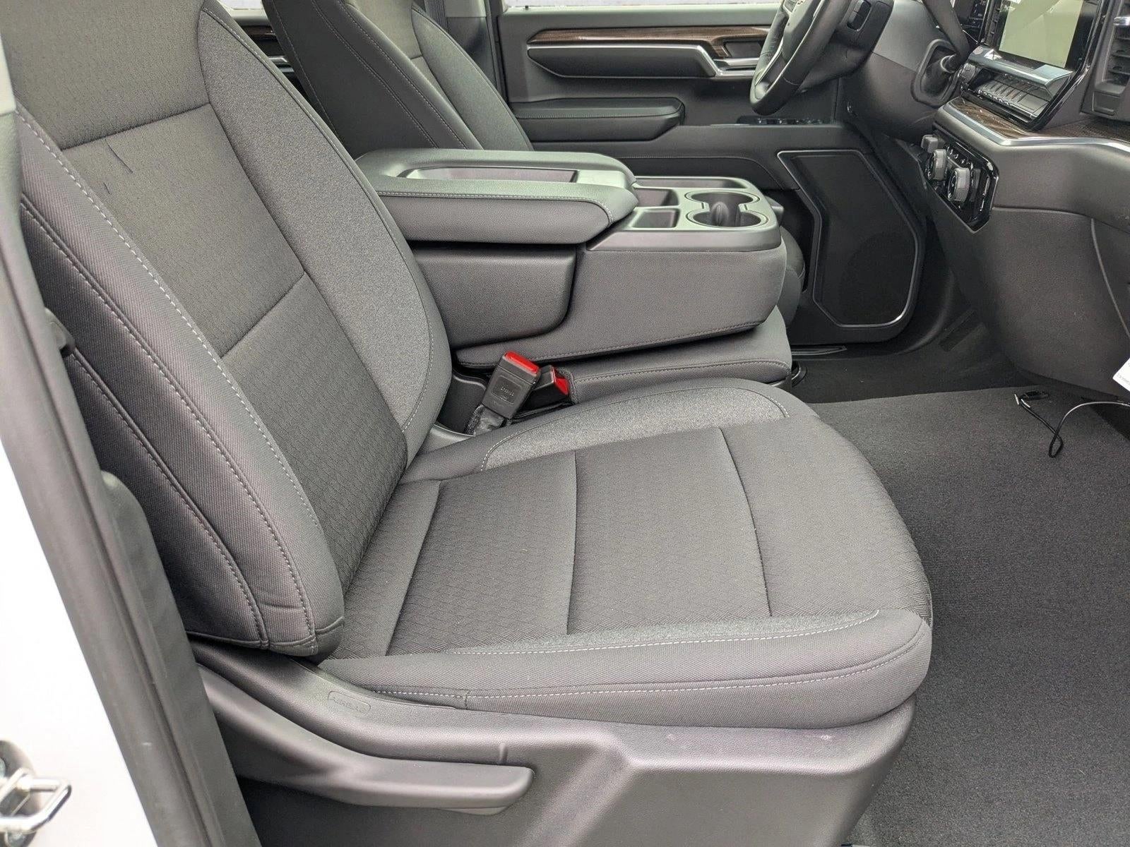 2024 Chevrolet Silverado 3500 HD Crew Cab Long Box 4-Wheel Drive LT