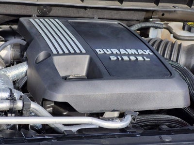 2025 Chevrolet Silverado 1500 Crew Cab Short Box 2-Wheel Drive RST