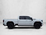 2025 GMC Sierra 2500 HD Crew Cab Standard Box 4-Wheel Drive AT4
