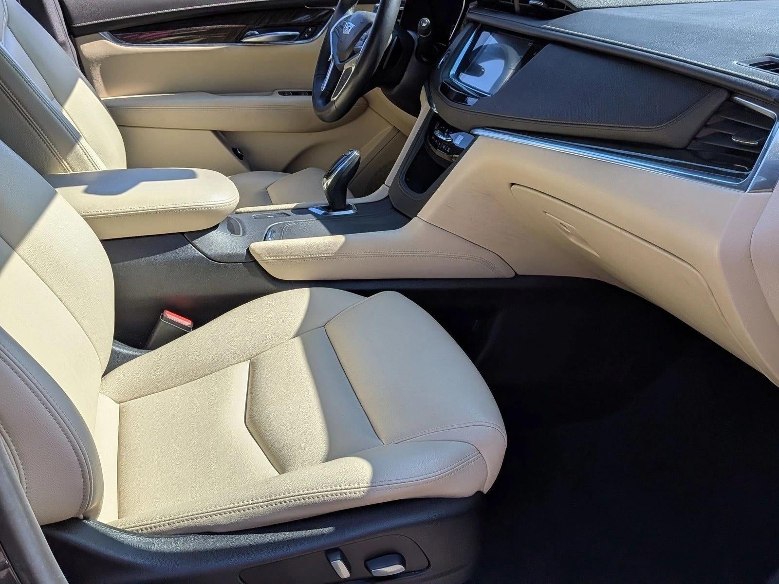 2019 Cadillac XT5 FWD 4dr