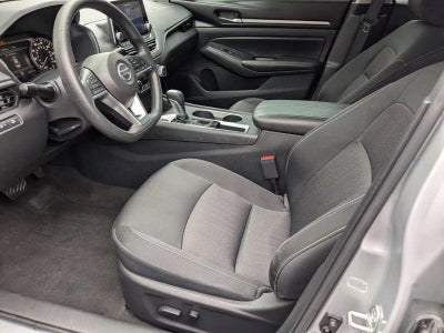 2022 Nissan Altima 2.5 SV Sedan