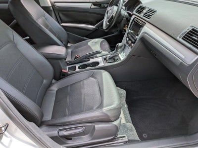 2013 Volkswagen Passat 4dr Sdn 2.5L Auto SE w/Sunroof PZEV