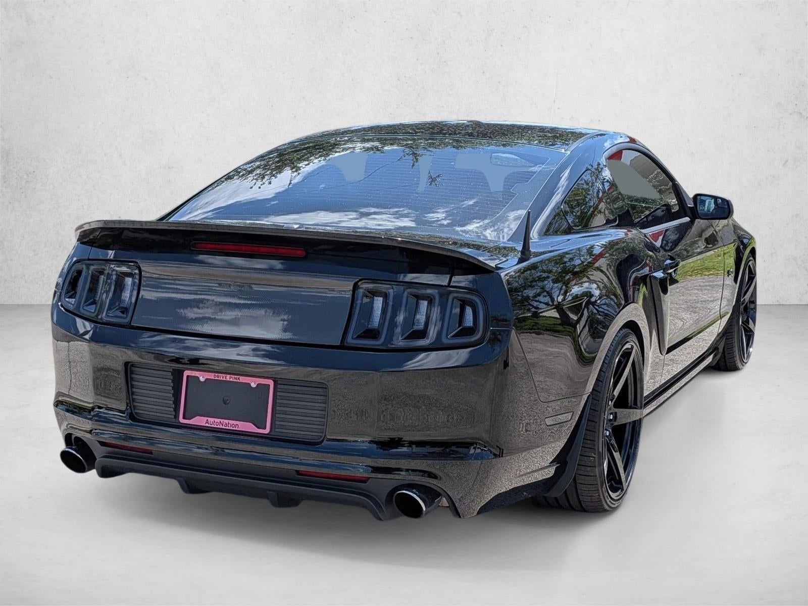 2014 Ford Mustang 2dr Cpe GT Premium