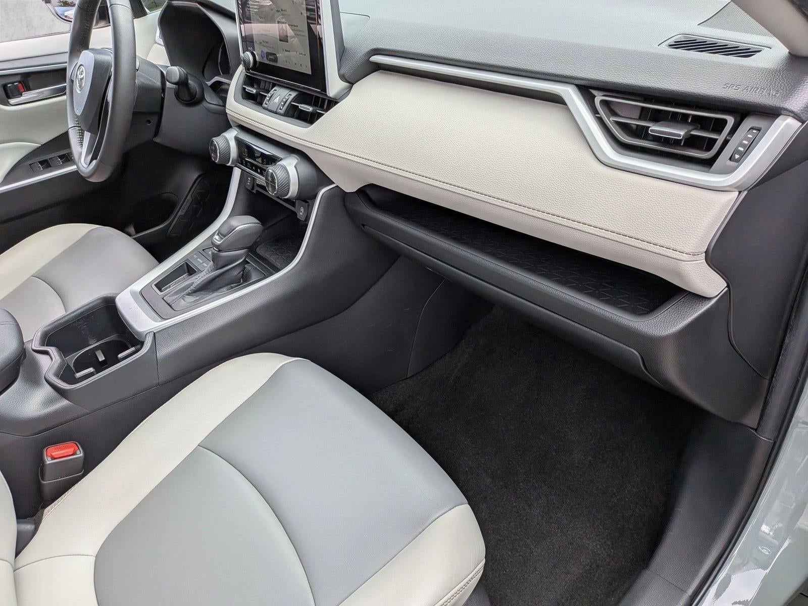 2023 Toyota RAV4 XLE Premium FWD (Natl)