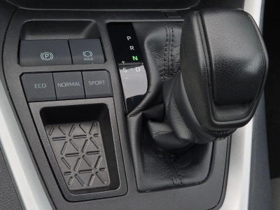 2024 Toyota RAV4 XLE FWD (Natl)