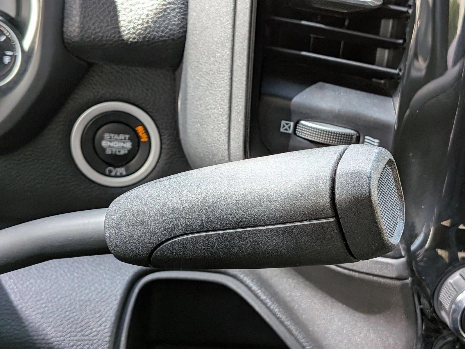 2023 RAM 3500 Tradesman 4x4 Crew Cab 8' Box