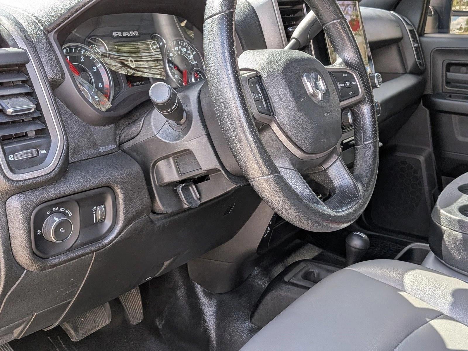2023 RAM 3500 Tradesman 4x4 Crew Cab 8' Box