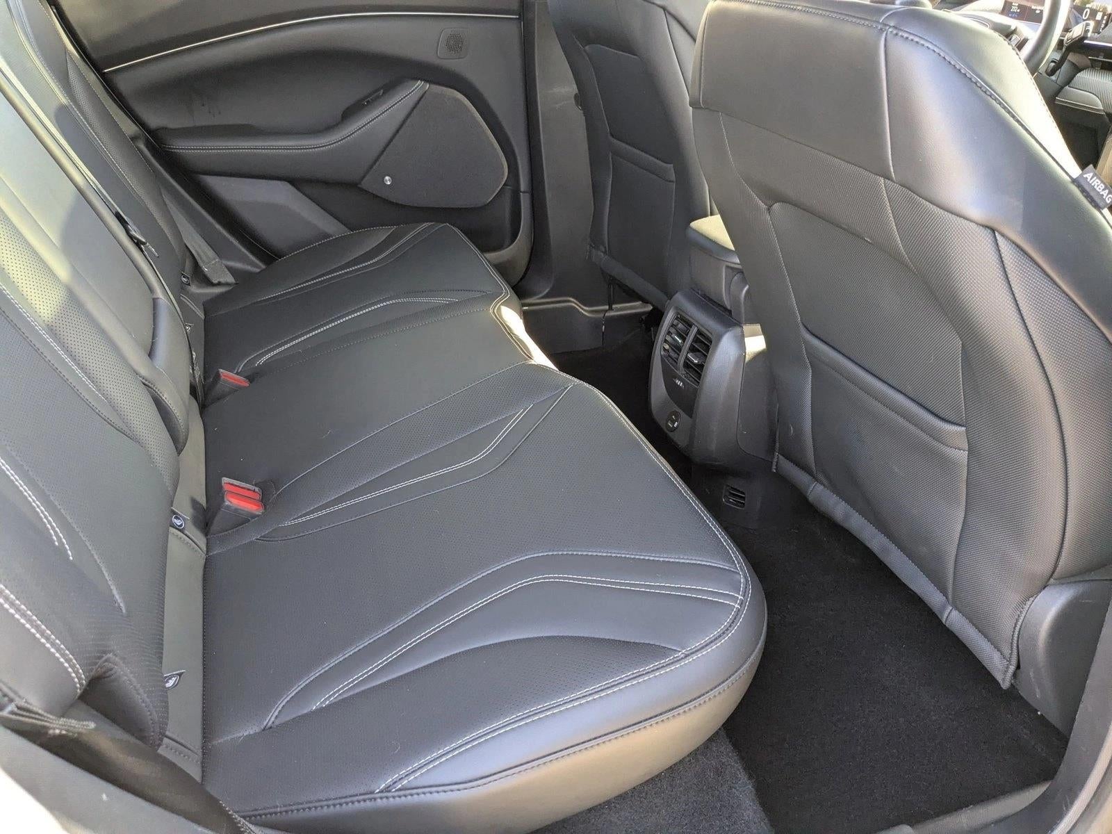 2022 Ford Mustang Mach-E Premium RWD