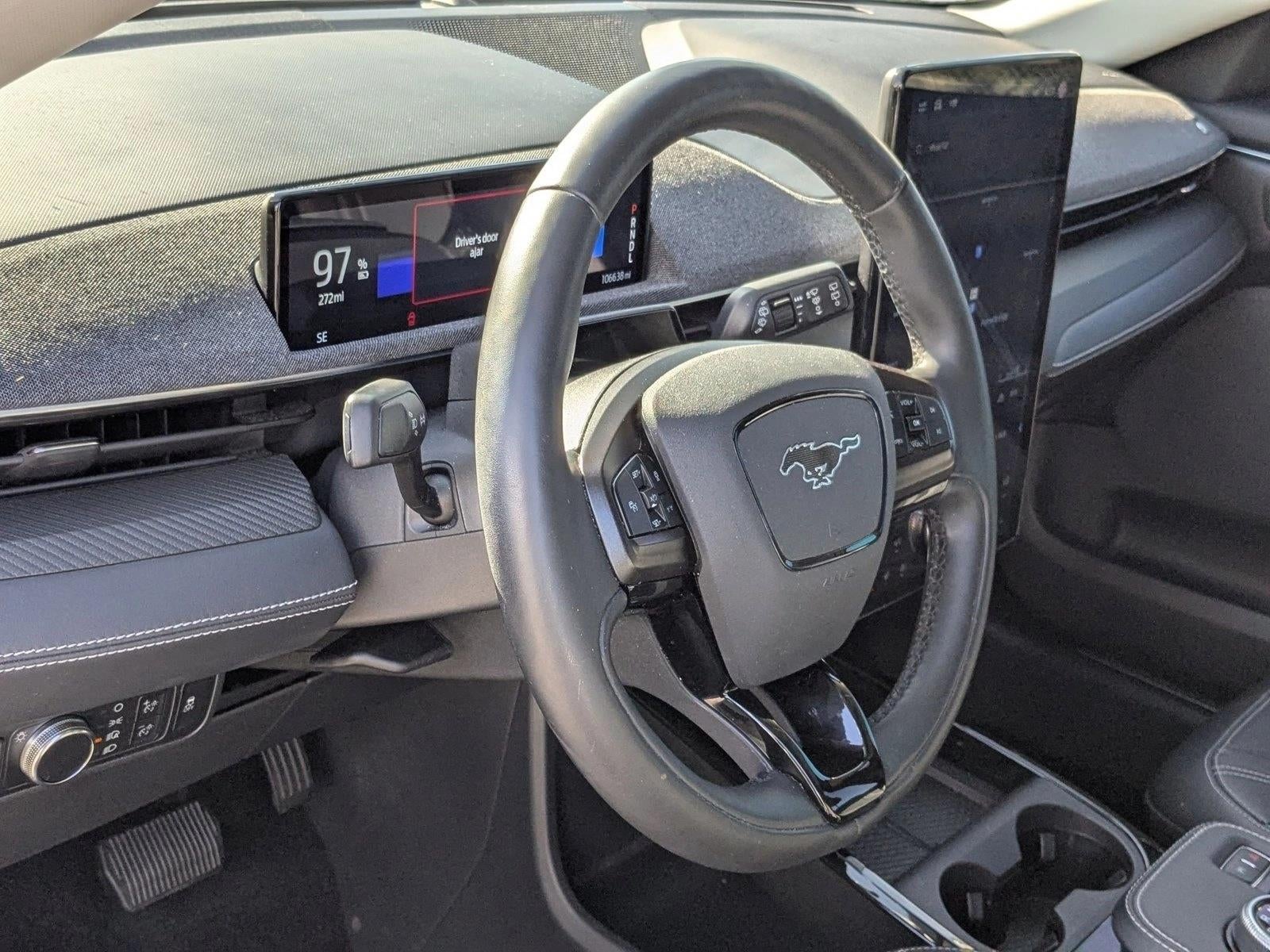 2022 Ford Mustang Mach-E Premium RWD