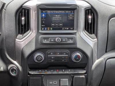 2022 Chevrolet Silverado 1500 Crew Cab Short Box 2-Wheel Drive Custom