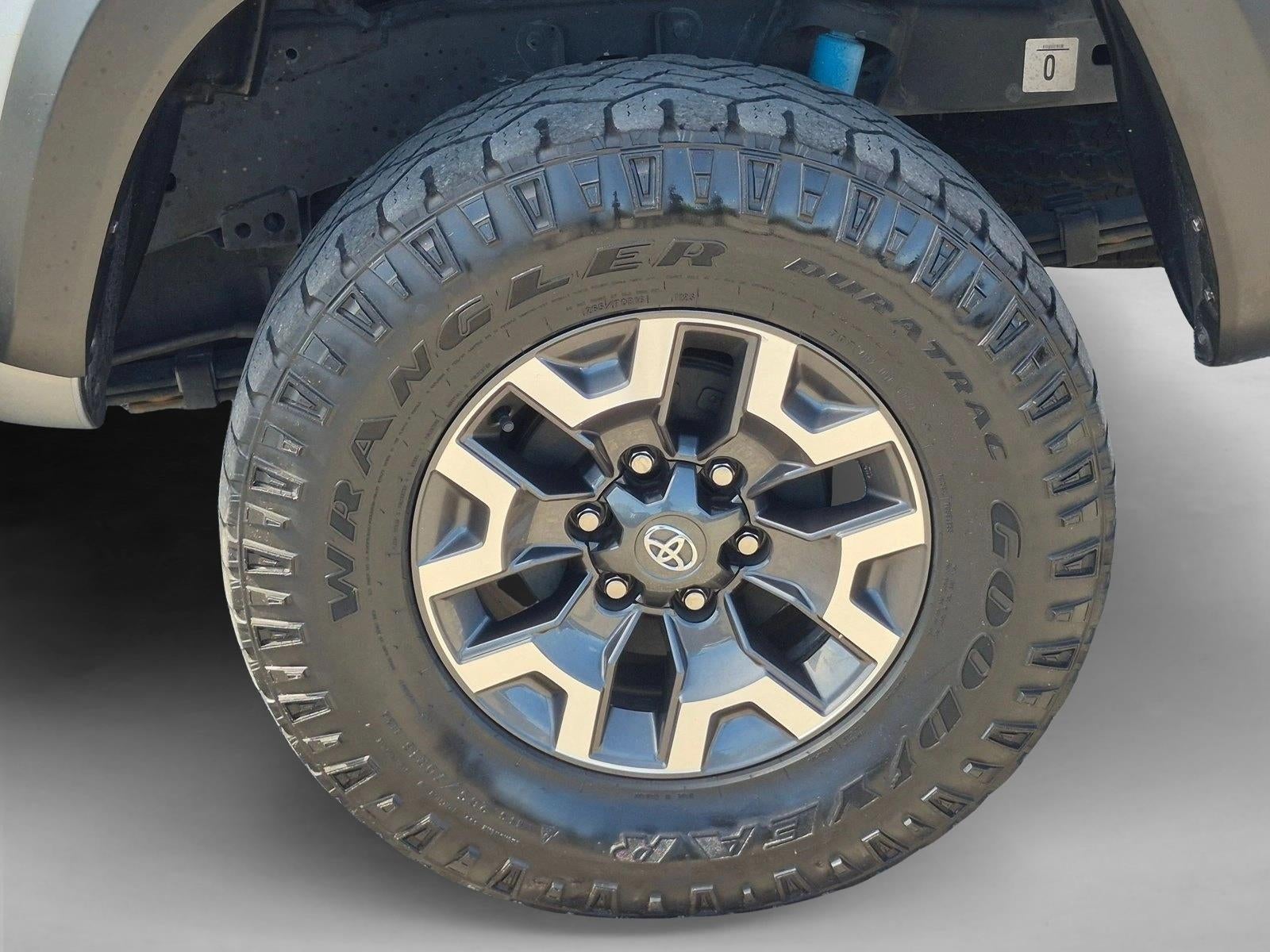 2021 Toyota Tacoma 2WD 2WD TRD Off Road Double Cab 5' Bed V6 AT (Natl)