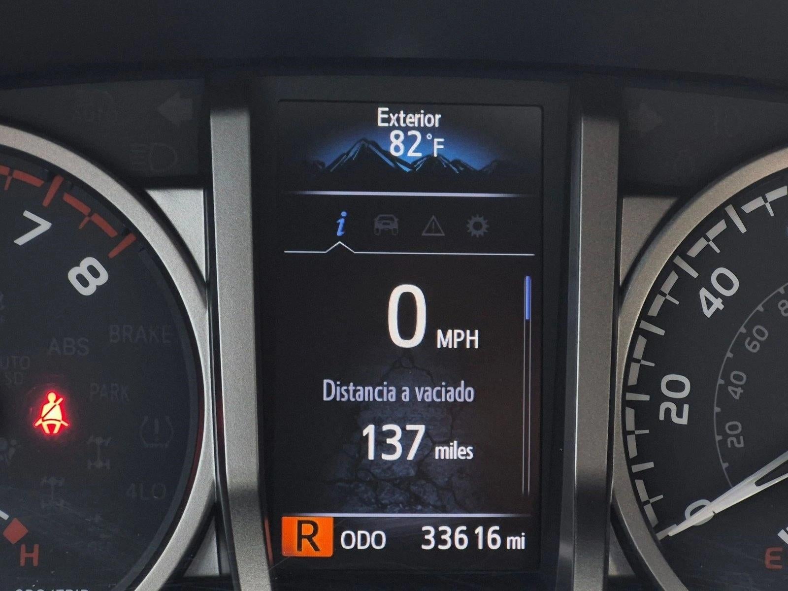 2022 Toyota Tacoma 2WD 2WD SR5 Double Cab 5' Bed V6 AT (GS)