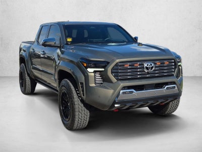 2025 Toyota Tacoma 4WD 4WD Limited Hybrid Double Cab 5' Bed AT (Natl)
