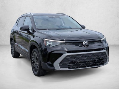 2025 Volkswagen Taos SE FWD