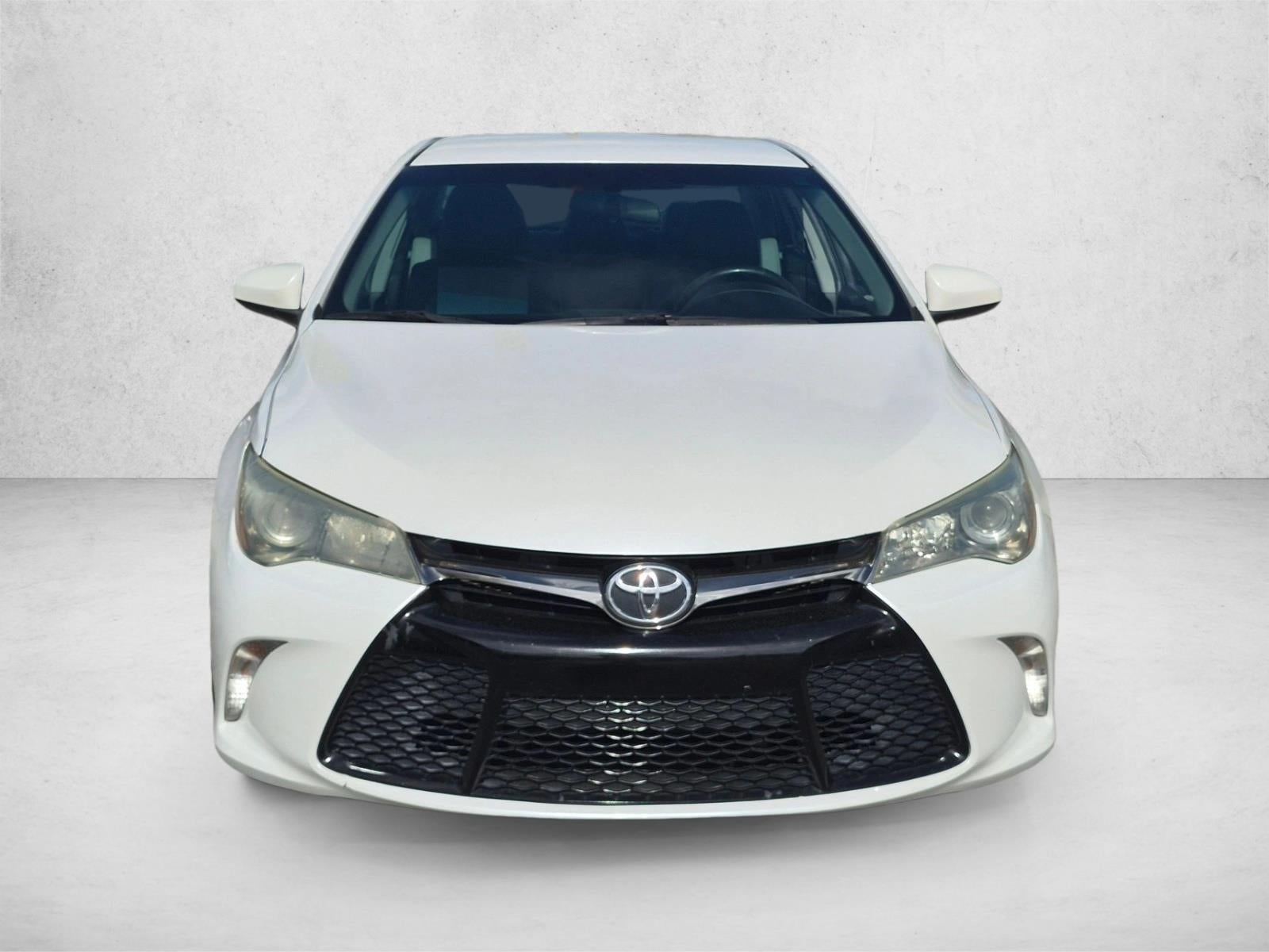 2015 Toyota Camry 4dr Sdn I4 Auto SE (SE)