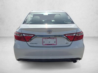 2015 Toyota Camry 4dr Sdn I4 Auto SE (SE)