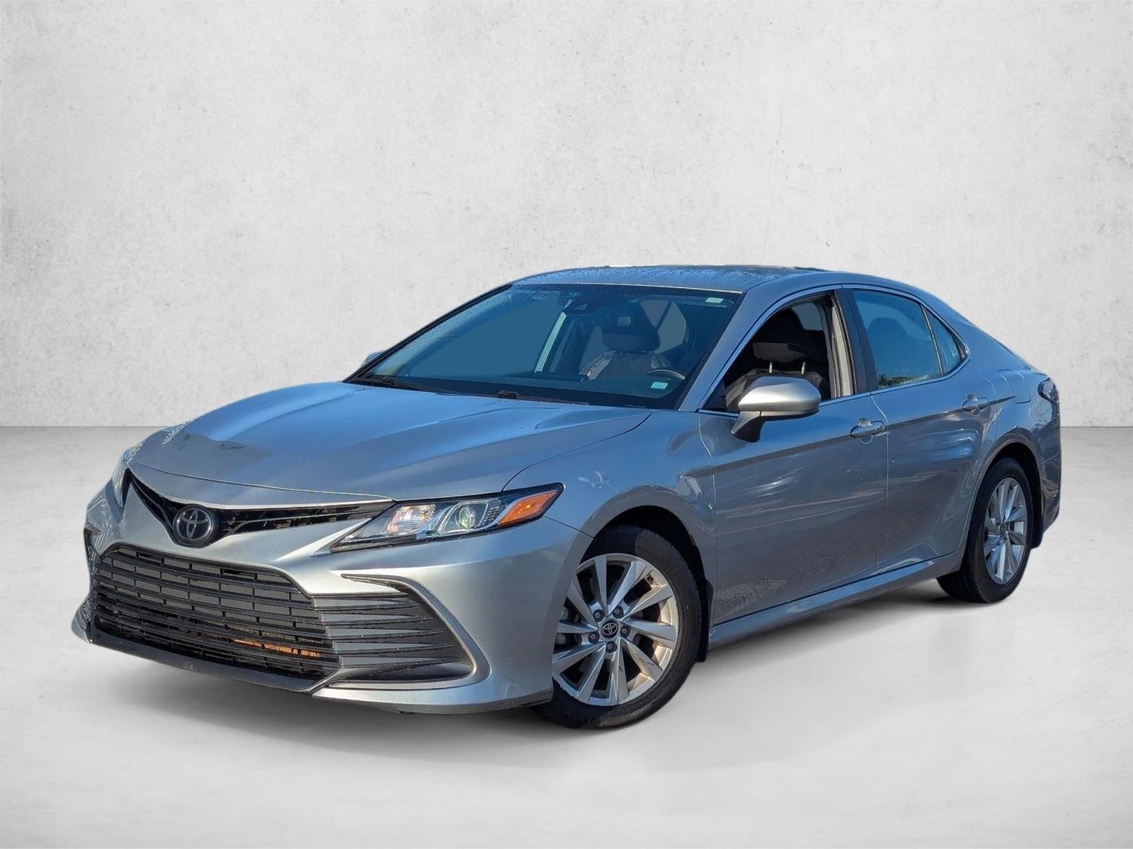 2023 Toyota Camry LE Auto (SE)