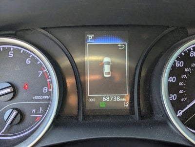 2023 Toyota Camry LE Auto (SE)