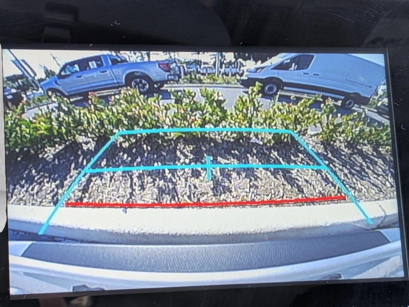 2023 Toyota Camry LE Auto (SE)