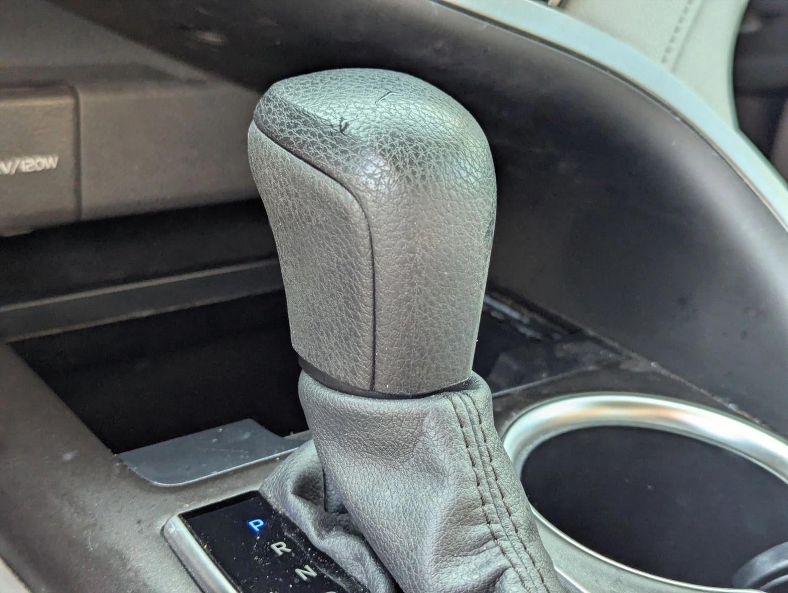 2023 Toyota Camry LE Auto (SE)