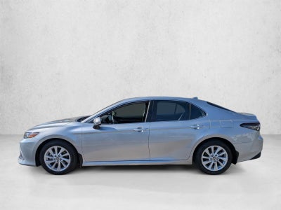 2023 Toyota Camry LE Auto (SE)