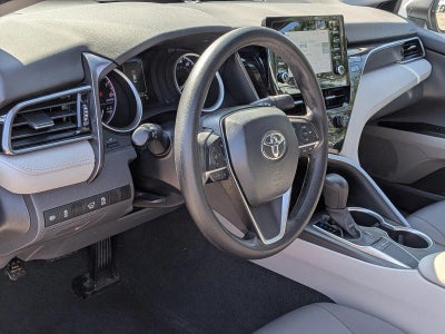 2023 Toyota Camry LE Auto (SE)