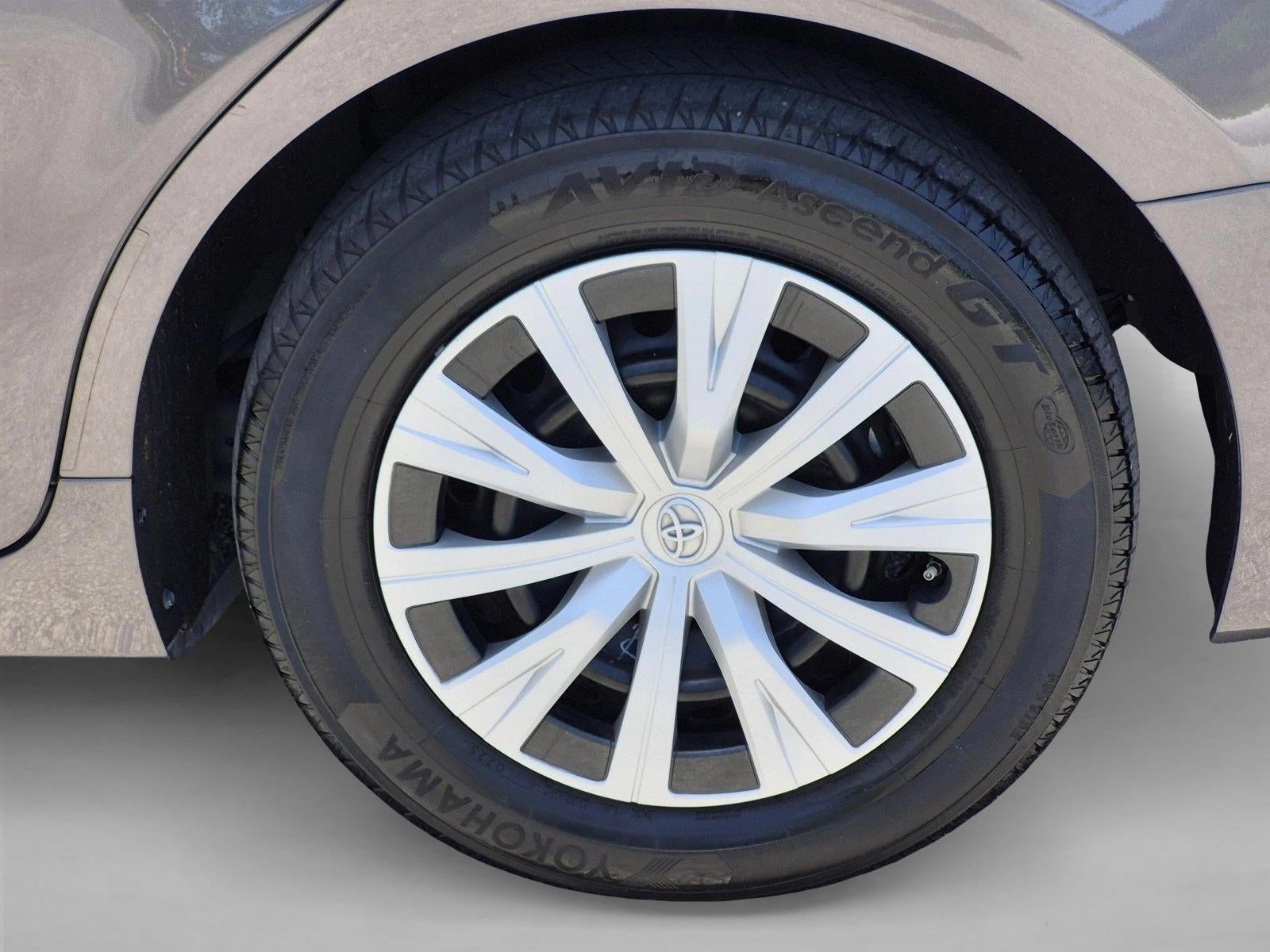 2024 Toyota Camry Hybrid LE CVT (Natl)