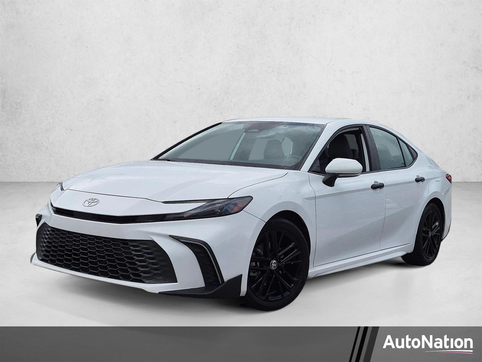 2025 Toyota Camry SE (Natl)