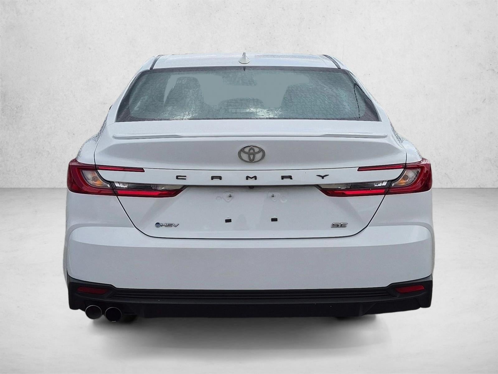 2025 Toyota Camry SE (Natl)