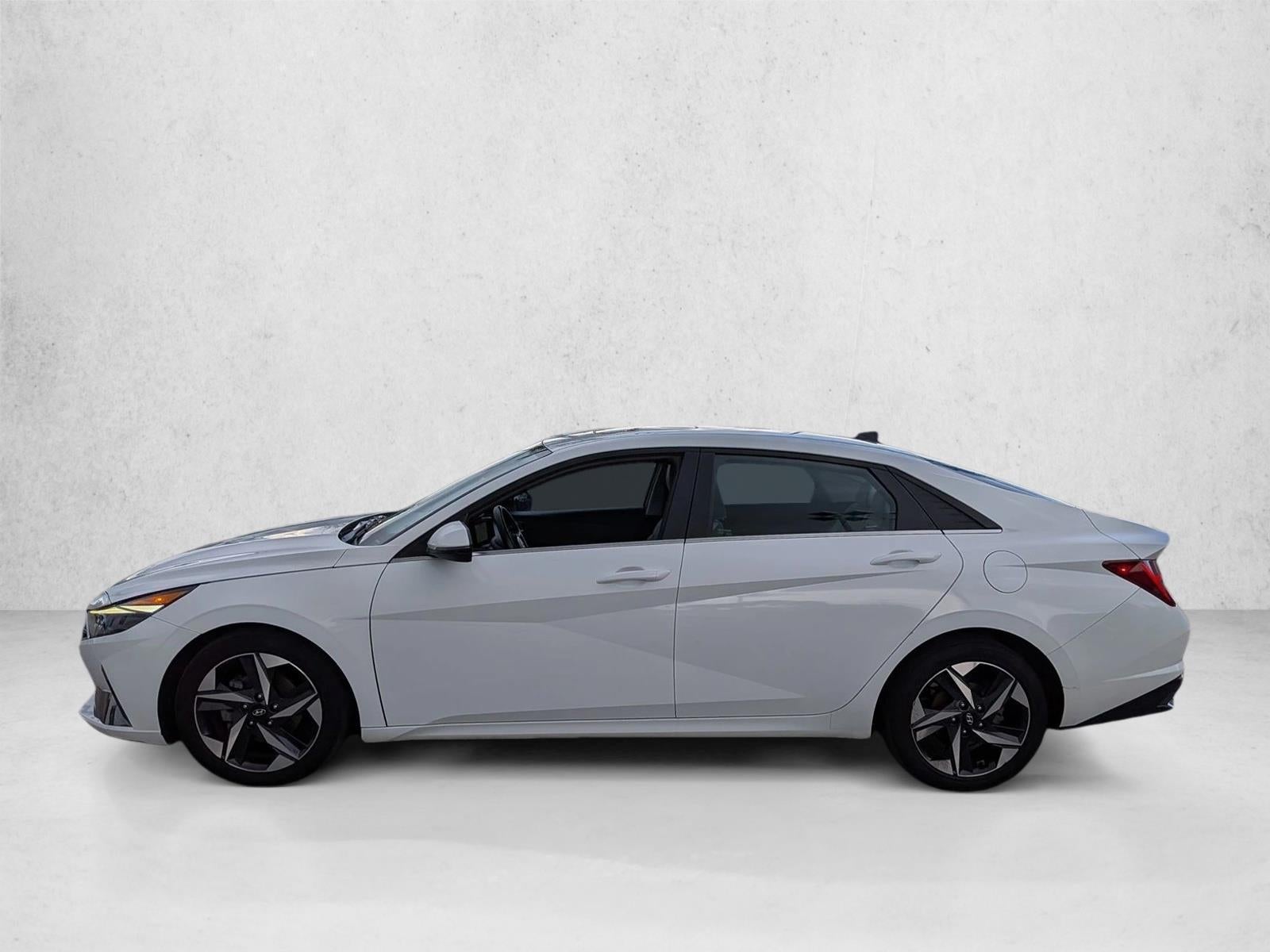 2023 Hyundai ELANTRA Limited IVT