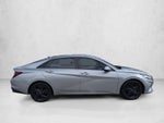 2022 Hyundai ELANTRA SEL IVT